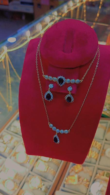 طقم من الاكسسوارات