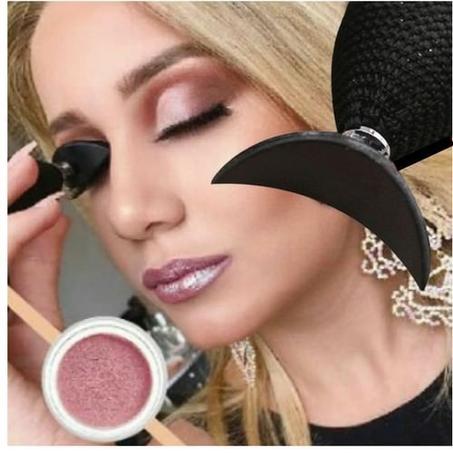 أداة ظلال العيون السحرية