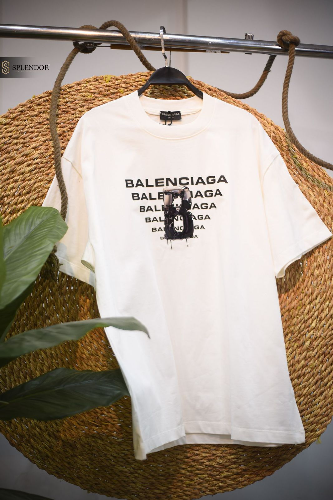 بخامه صيفيه مريحه( T-SHIRT (BALENCIAGA