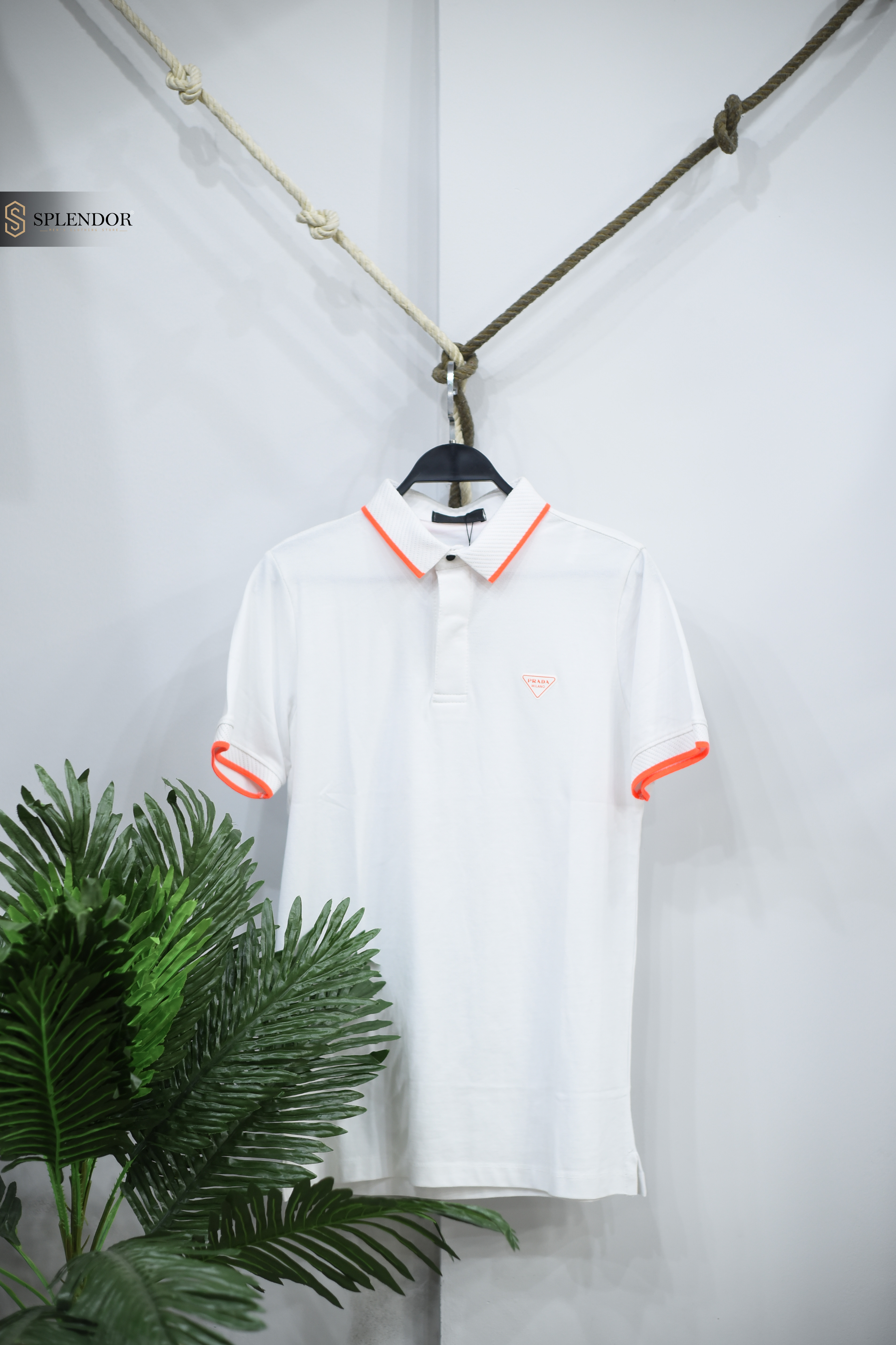 T-SHIRT POLO (PRADA) بخامه صيفيه مريحه