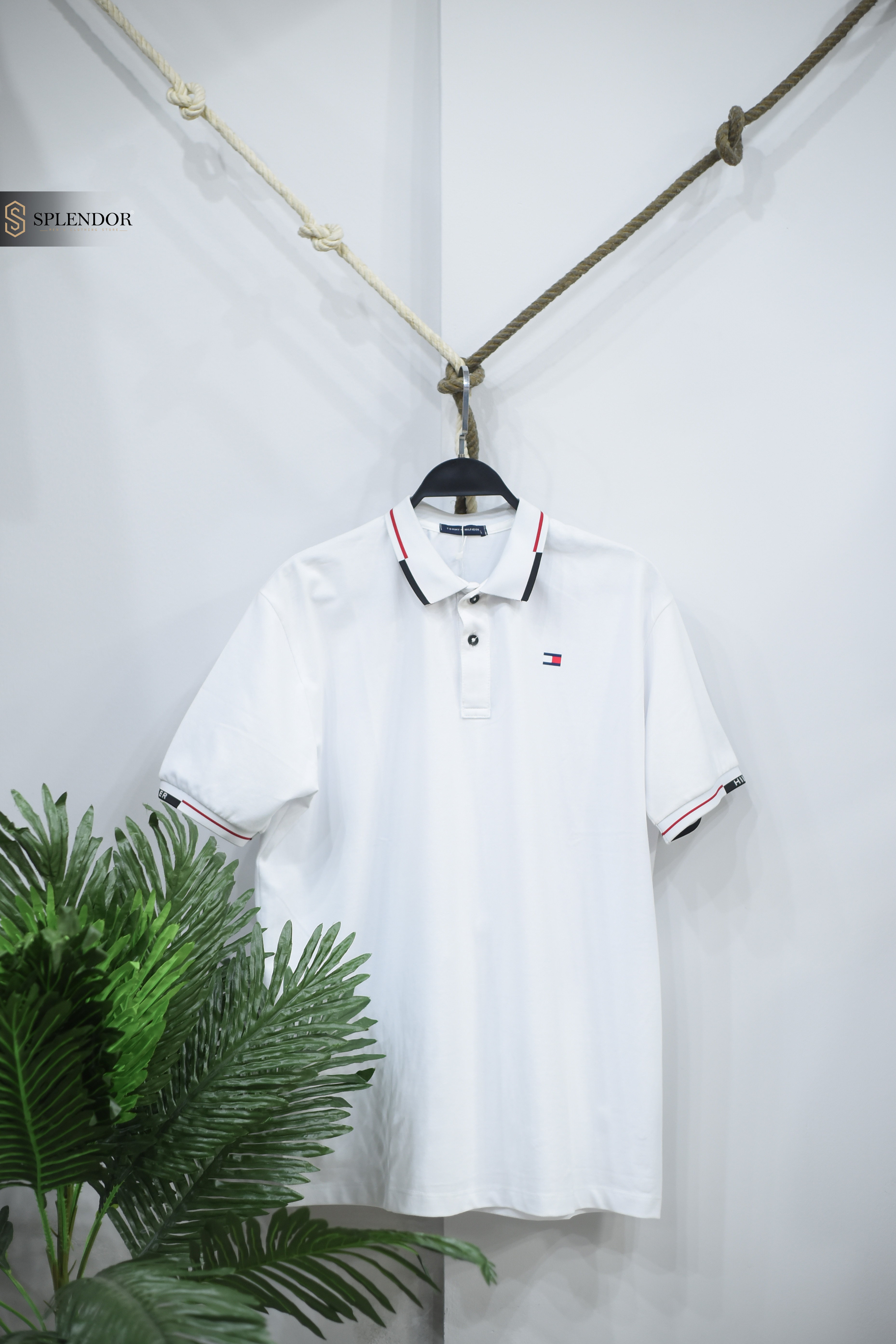 T-SHIRT POLO (TOMMY) بخامه صيفيه مريحه