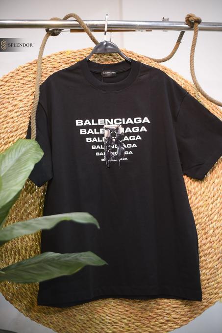 T-SHIRT- BALENCIAGA