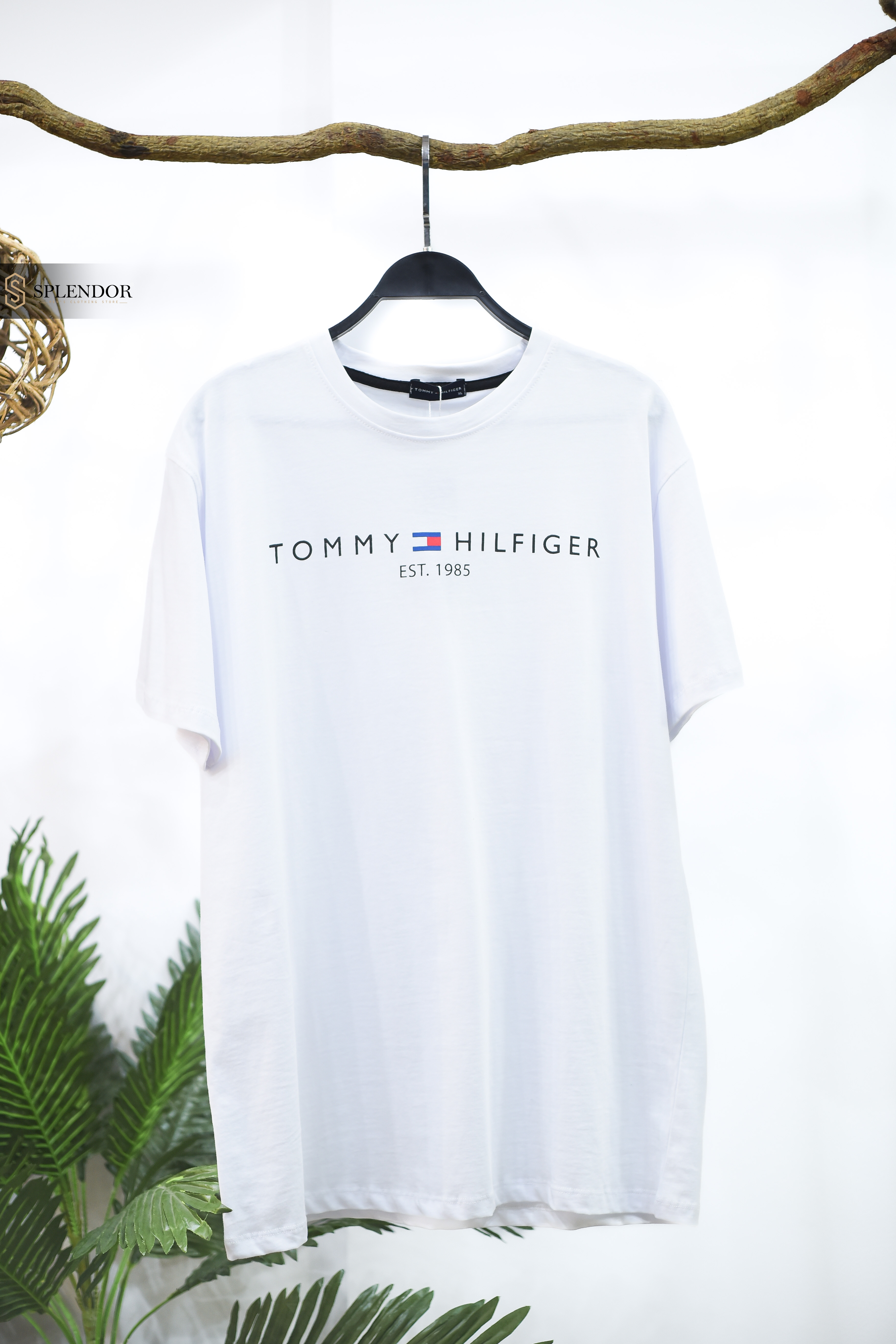 t-shirt (TOMMY) بخامه صيفيه مريحه
