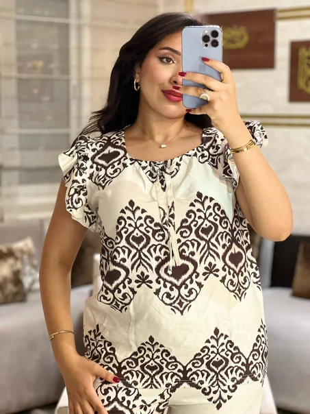 طقم صيفي واسع بنقشة