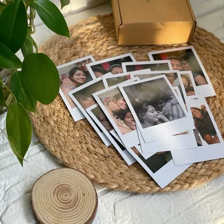 PICTURES PRINT