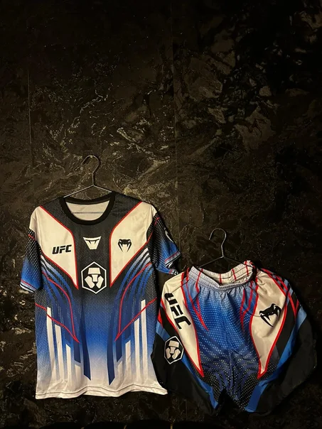 ensemble venum fusion blanc et bleu
