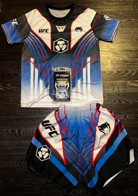 pack venum ( ensemble + protège dents )