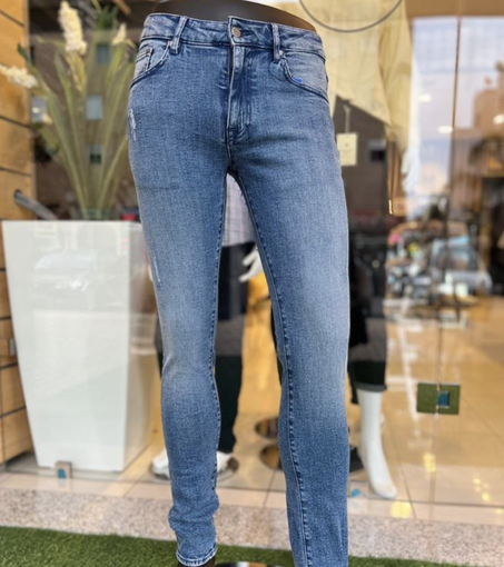 Jean 1