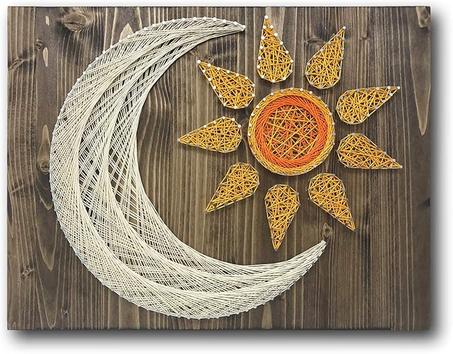 String of the Art Kit de arte de cuerda de sol y luna, kit de manualidades hecho en Estados Unidos para adultos, madera de pino teñida (16 x 12 pulgadas), hilo de bordar, principiantes a arte