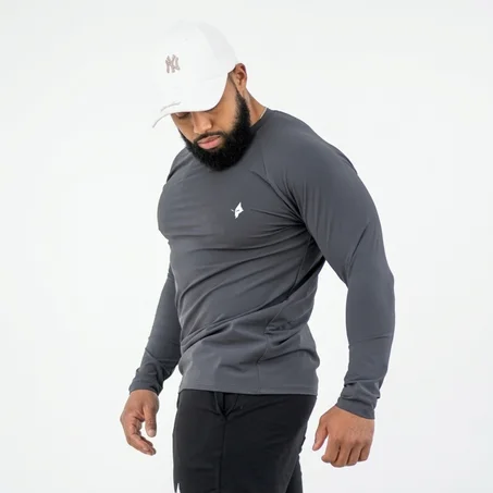 THE WOLFZ LONGSLEEVE  FIT PRO