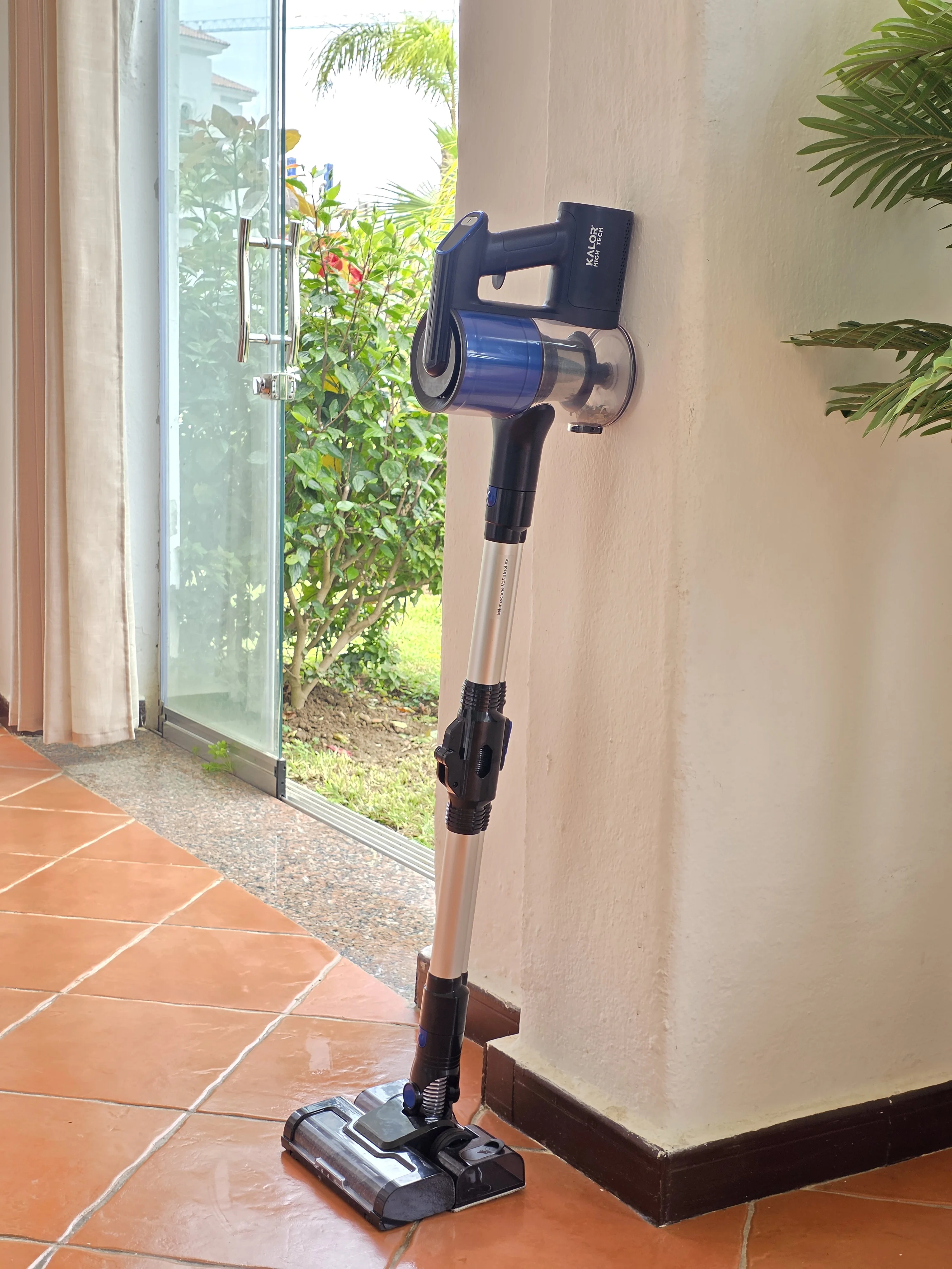 Aspirateur sans fil 24 KPA V15