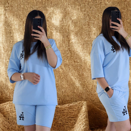 استمتعي بأفضل لحظات الصيف مع مجموعة ملابس شاطئية مصممة لتمنحك الراحة والأناقة