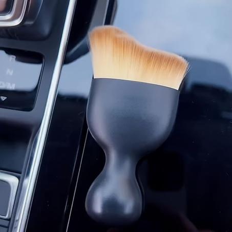 Brosse douce pour le balayage de la poussière à l'intérieur des voitures