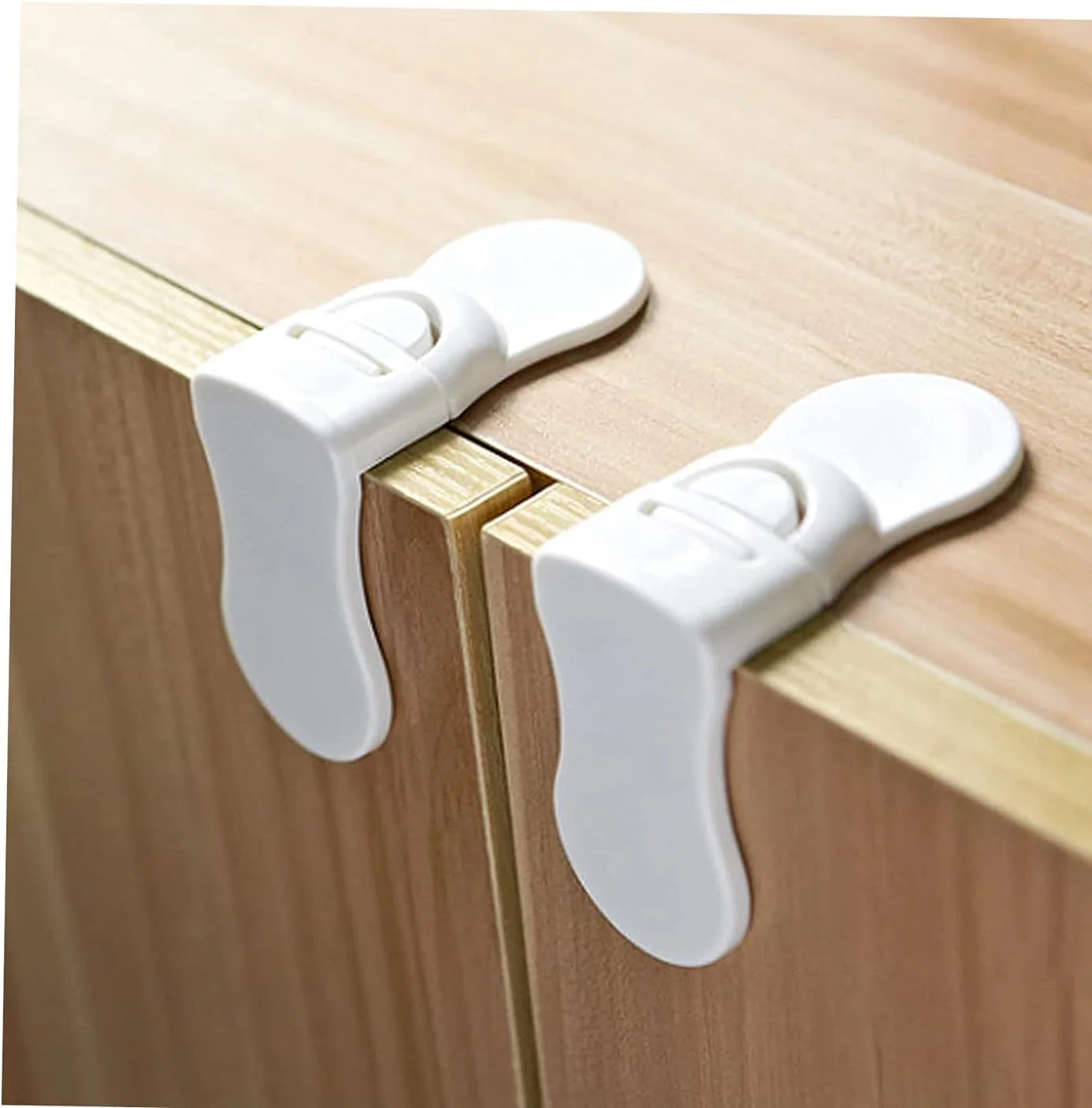 قفل الخزانة هو اداة تستخدم لتأمين وإغلاق الخزانة والأدراج بشكل آمن