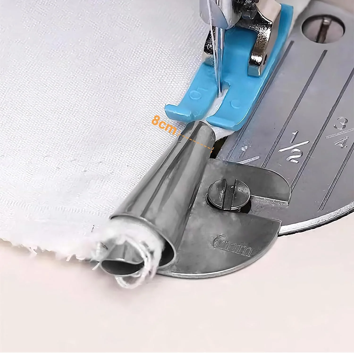 مجموعة من ملحقات ماكينة الخياطة