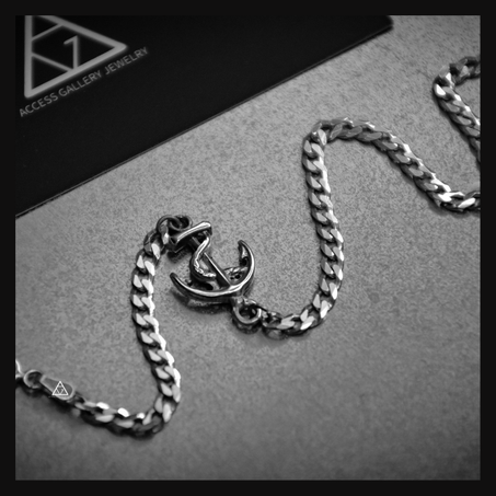 Men's Anchor Bracelet in Silver