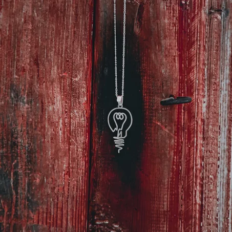LAMPE PENDANT NECKLACE