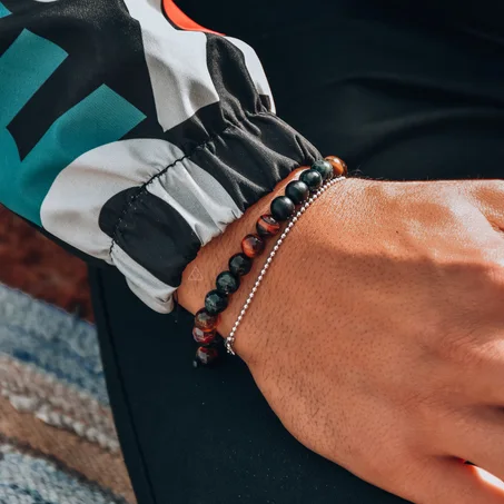 BEADED BRACELET WITH VARIOUS STONES +