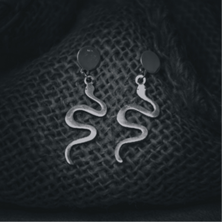 SILVER SNAKE EARRINGS