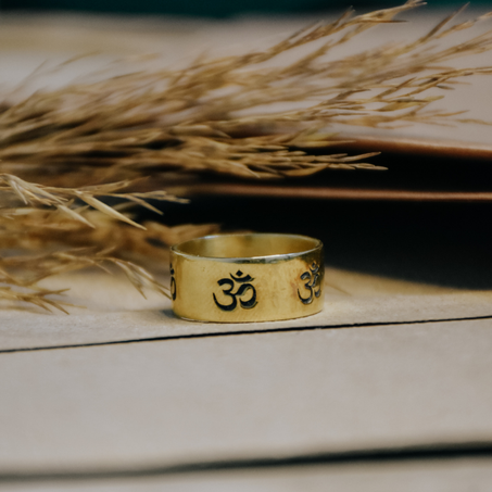 THE OM RING