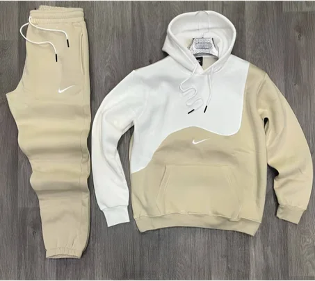 ENSEMBLE  NIKE 2024