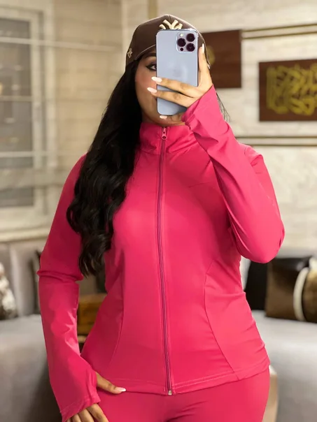ENSEMBLE SPORTIF POUR FEMMES