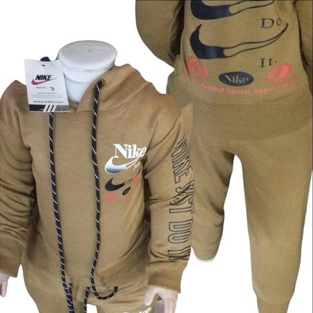 لباس اطفال ذات طبعة nike
