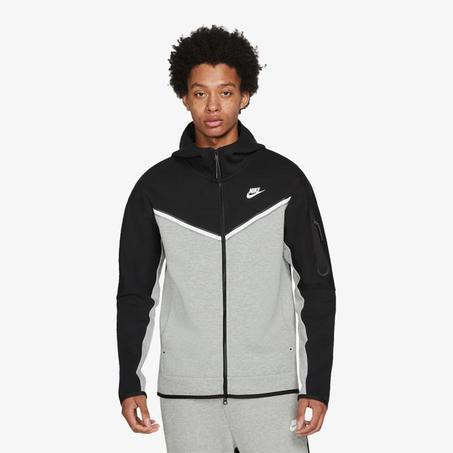 Nike Tech Fleece Noir لباس كبار