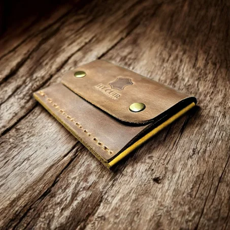 محفظة من الجلد الطبيعي+علاقة مفاتيح هدية