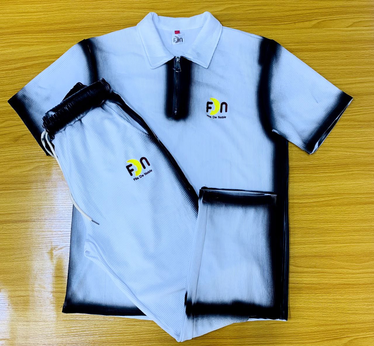 Ensemble-Jogging blanc FDN