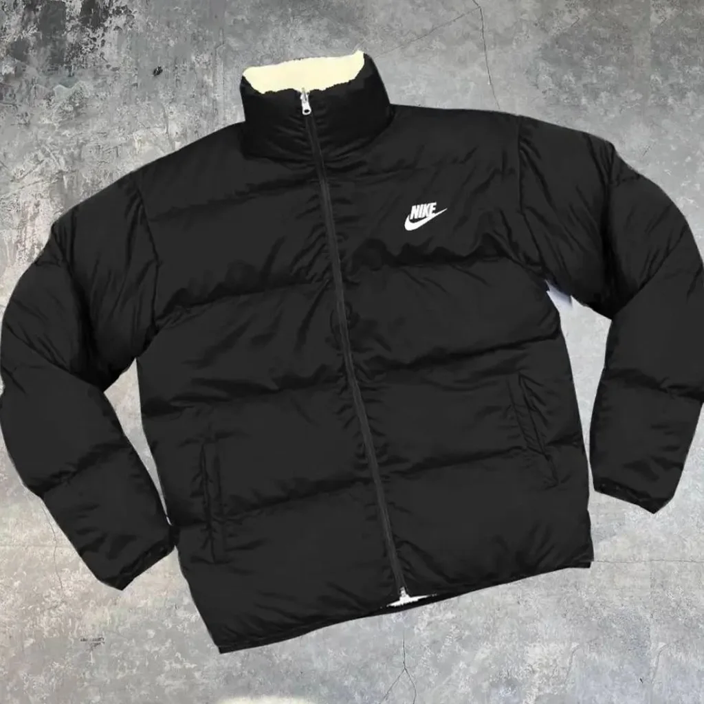 جاكيت نايك (NIKE) وجهين أصلي - دافئ، مقاوم للماء والبرد بتصميم عصري