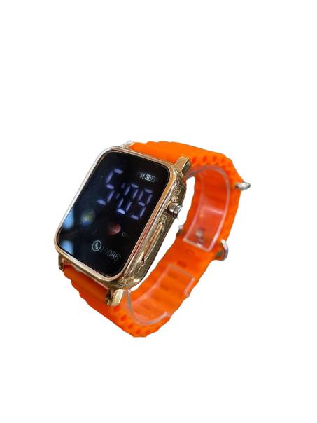 ساعة إلكترونية