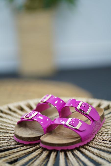 Sandales à boucles - Fuchsia