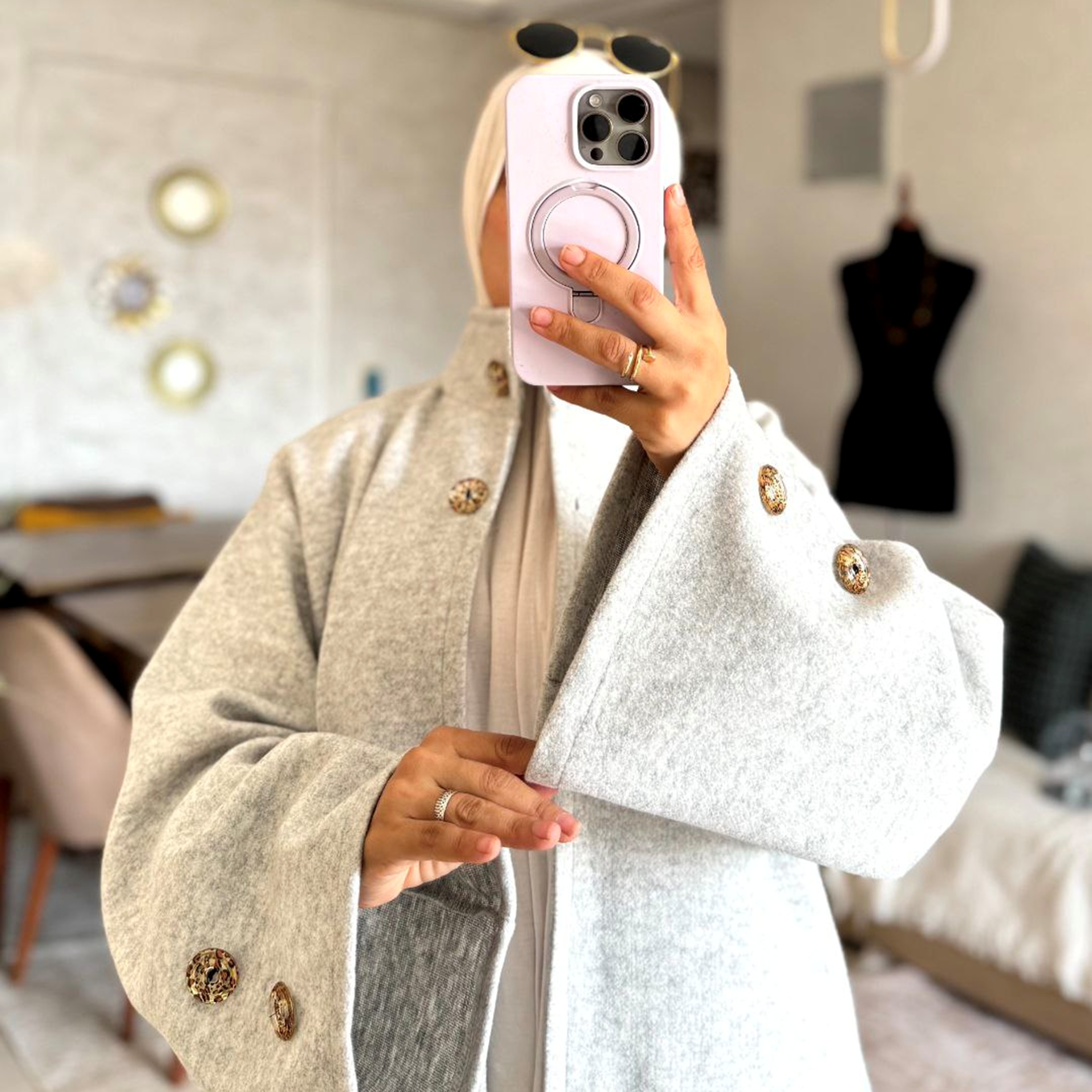 مونطو بصدف: أناقة الشتاء بتفاصيل راقية