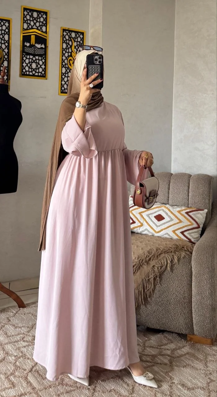 روب إماراتي فاخر