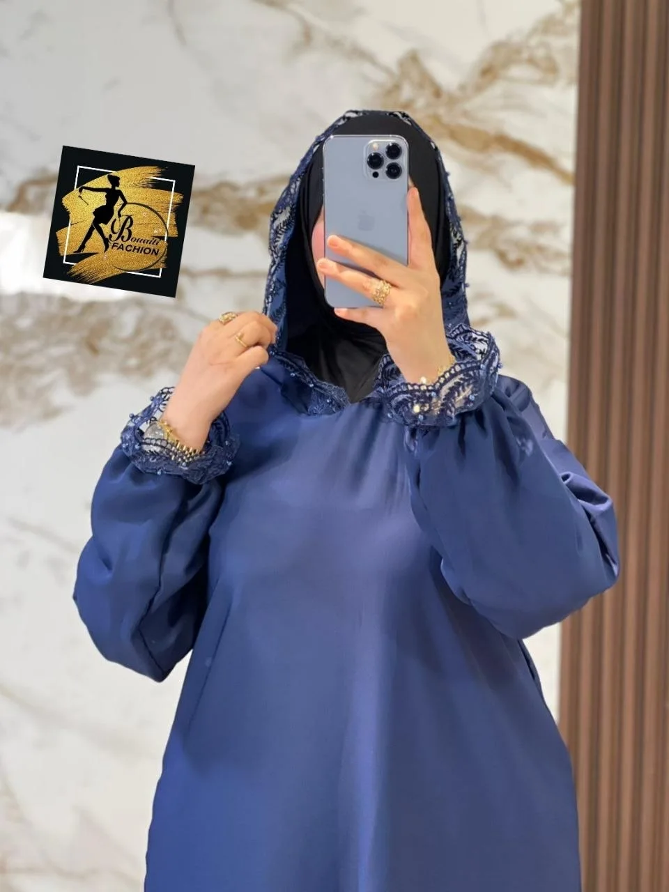 عباية مع فولار مخيط