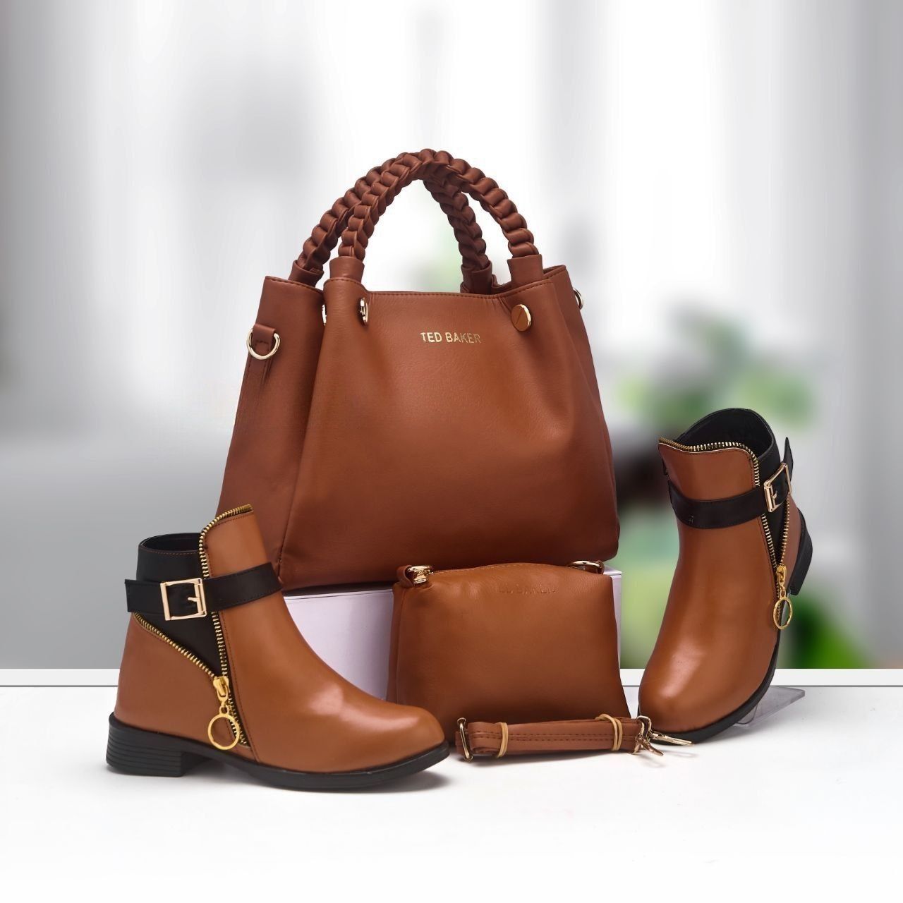 Pack de 2 : Sac Sac Ted beker + Bottes assorties avec chaîne