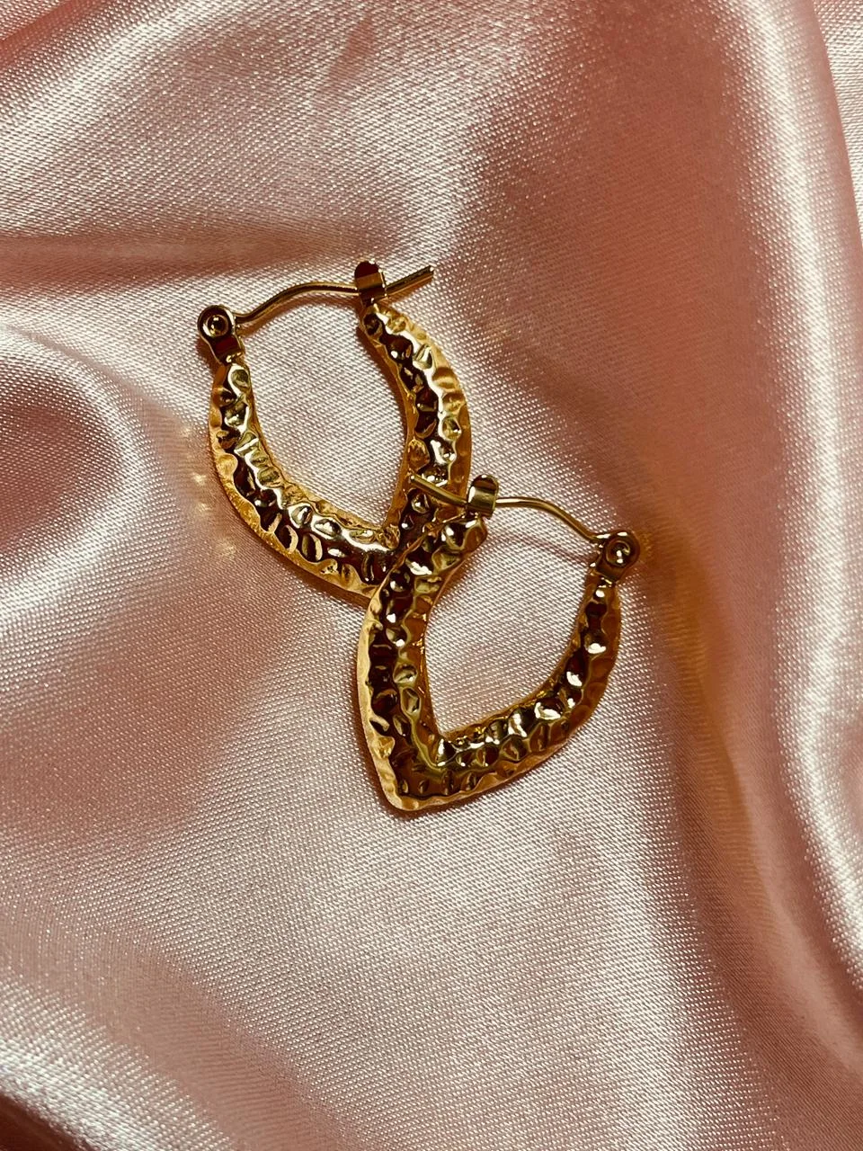 مجموعة أقراط أنثوية راقية