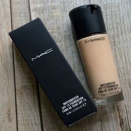 MAC Fond de teint Matchmaster SPF 15 (teintes variées) 35ml