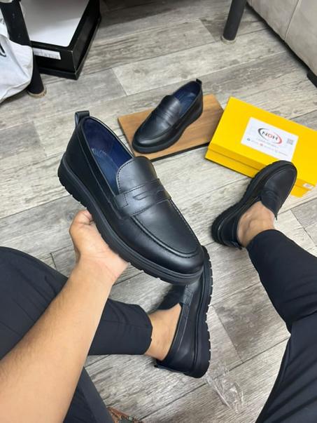 JAMES PENNY CUIR NOIRE