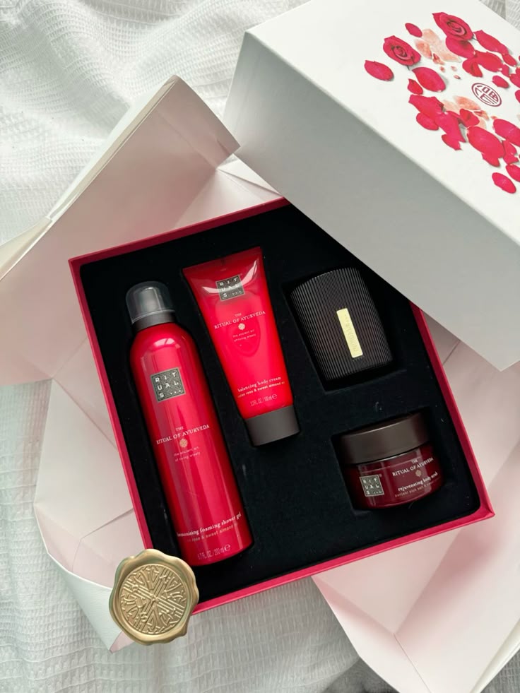 Rituals – The Ritual of Ayurveda Pack M