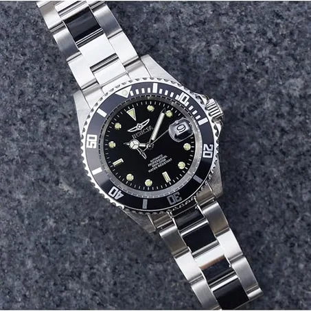 ساعة الرجال