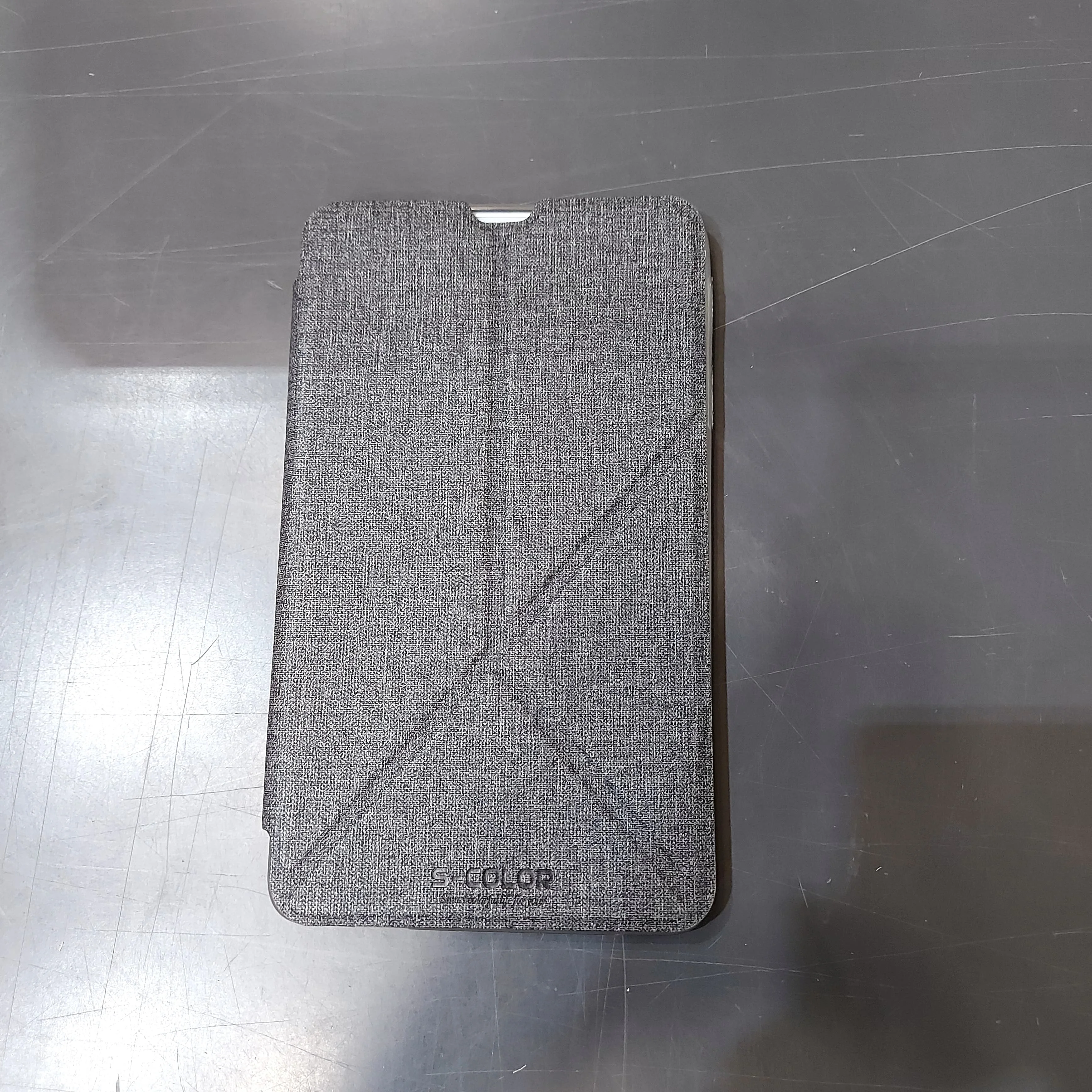 • تابلت بكيبورد  شبيه الايفون Max i15 Pro(ضمان 6 شهور)