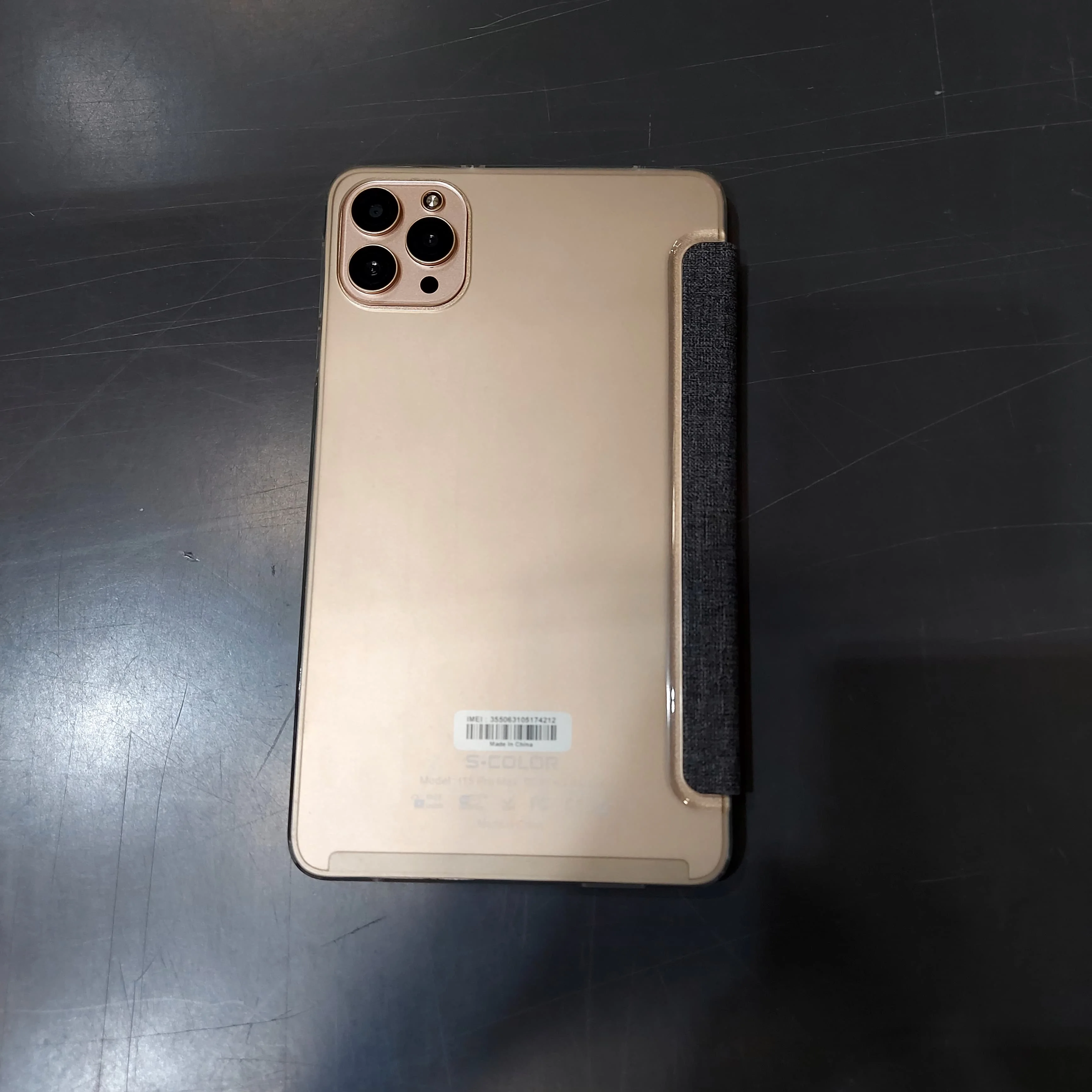 • تابلت بكيبورد  شبيه الايفون Max i15 Pro(ضمان 6 شهور)