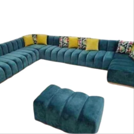 كنبات عائلية كبيرة