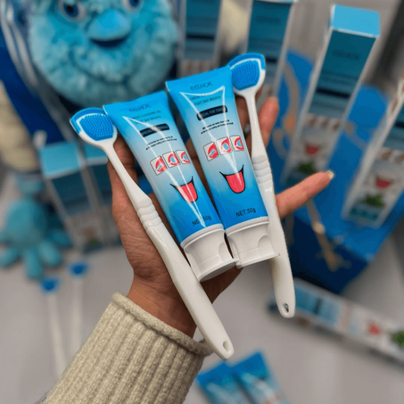 🦷 كريم EELHOE لتنظيف اللسان (فرشاة + جل) – نفس منعش وصحة فم مثالية!