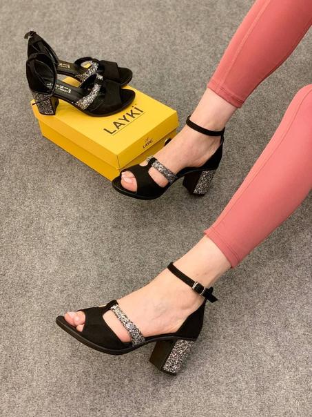 Filipa Black color lux suet chaussures à talons pour femme