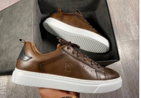 حذاء من الجلد الأصيل للرجال