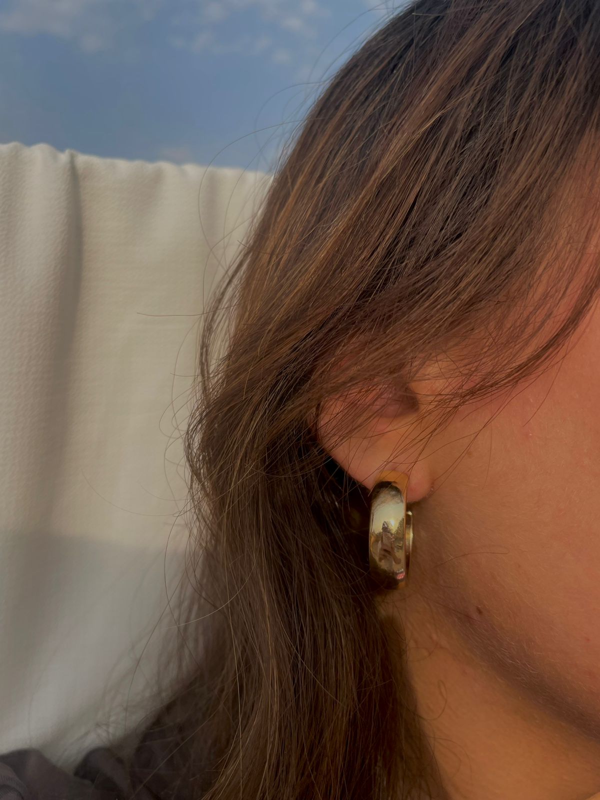 Boucles d’oreilles nœud et bagues placiore – Bijoux tendance femme 2025