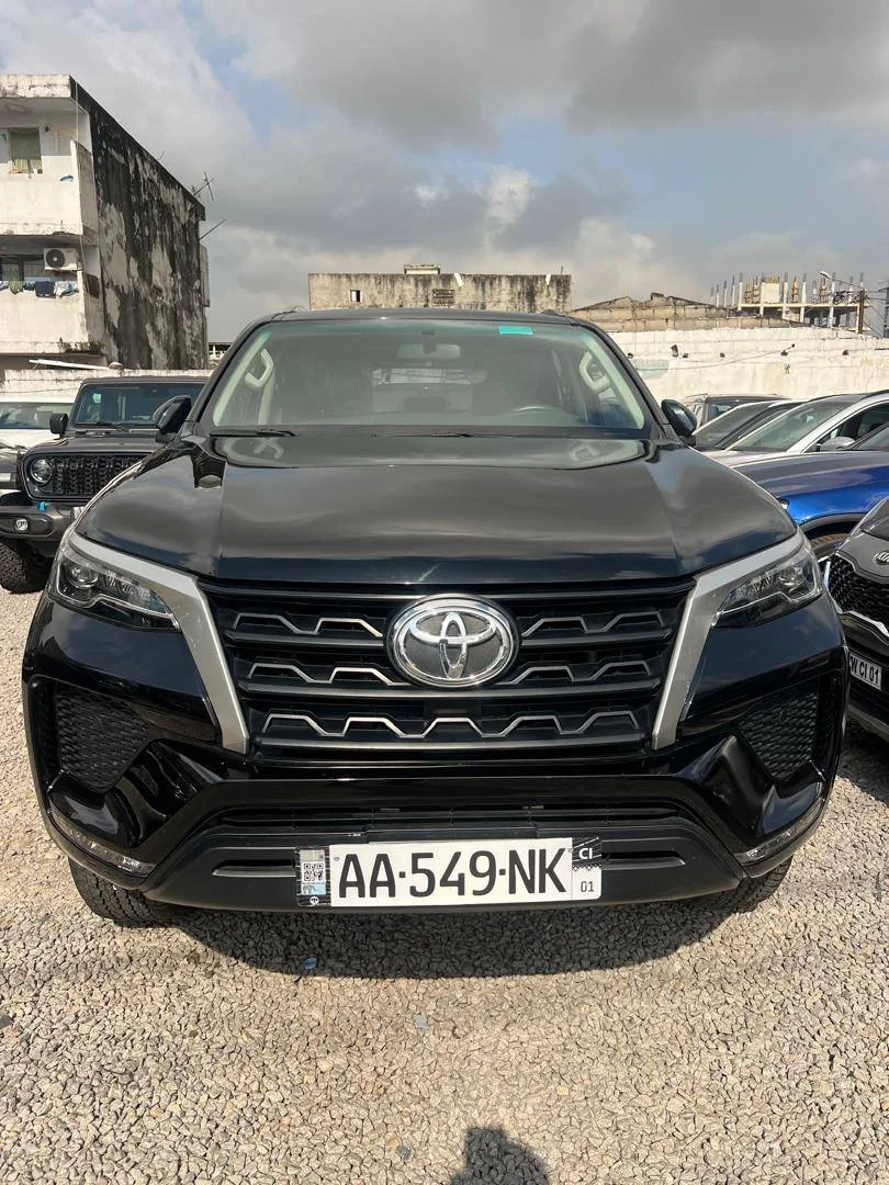 #PRIX : 35.000.000F TOYOTA FORTUNER FULL DE 2025